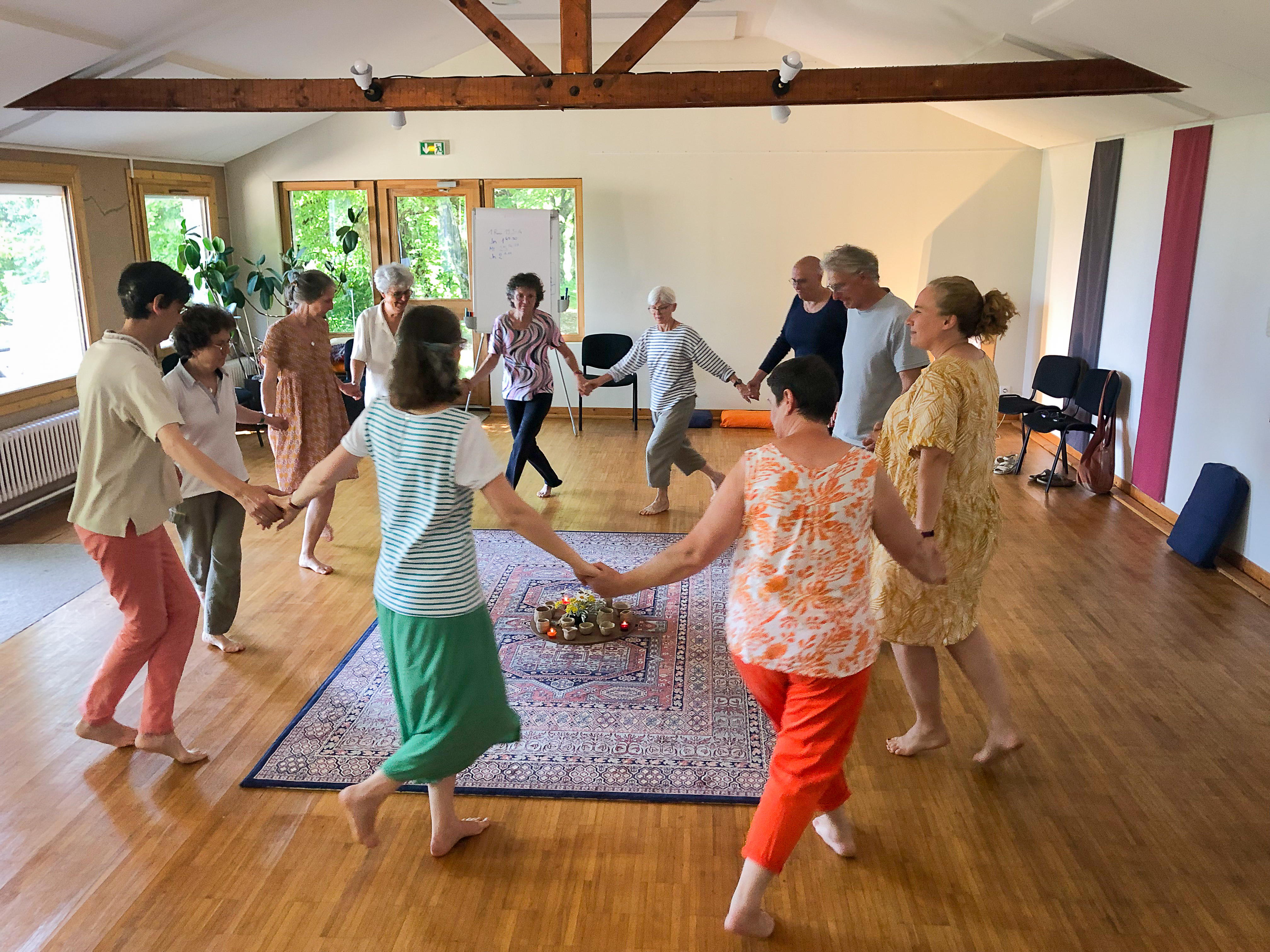 Danses en cercle